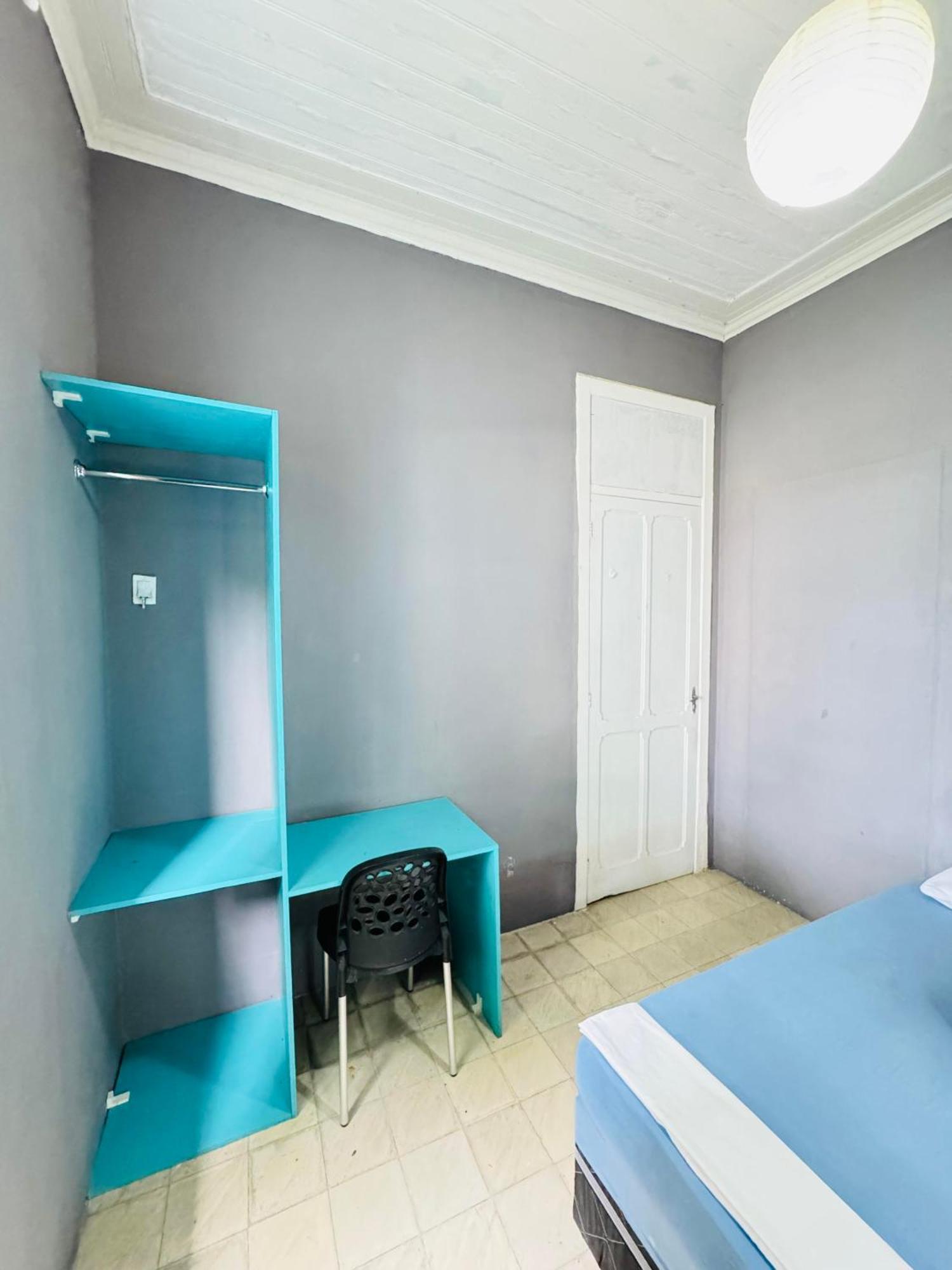 - - Casa Compartilhada Quarto em Acomodações Particulares Recife
